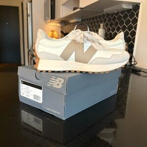 New Balance Beige 327 Shoes